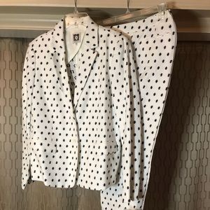 Anne Klein Ladies two-piece pants suit